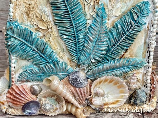 This image has an empty alt attribute; its file name is poletna-dekoracija-s-školjkami-16.jpeg